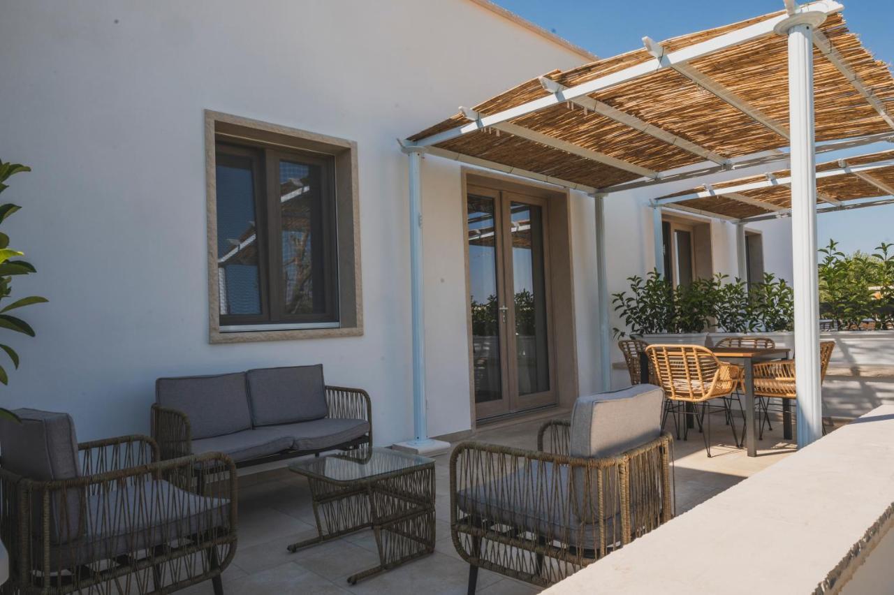Dimorae Cama Guest House Cisternino Ngoại thất bức ảnh